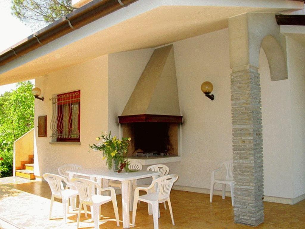 Lignano Riviera With Fireplace & Air Conditioning Lignano Sabbiadoro Zewnętrze zdjęcie